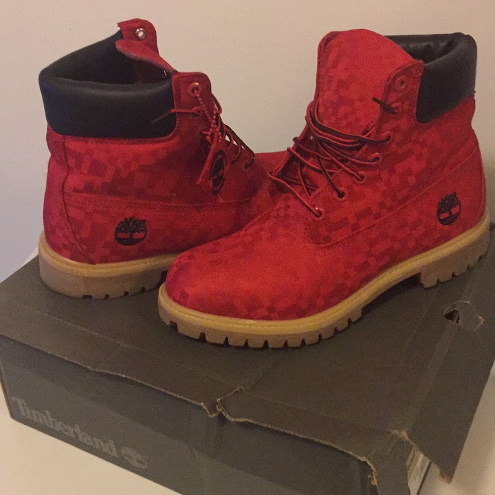 Red Timerlands